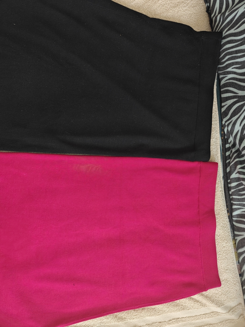 Banana Republic Hot Pink Knit Skirt